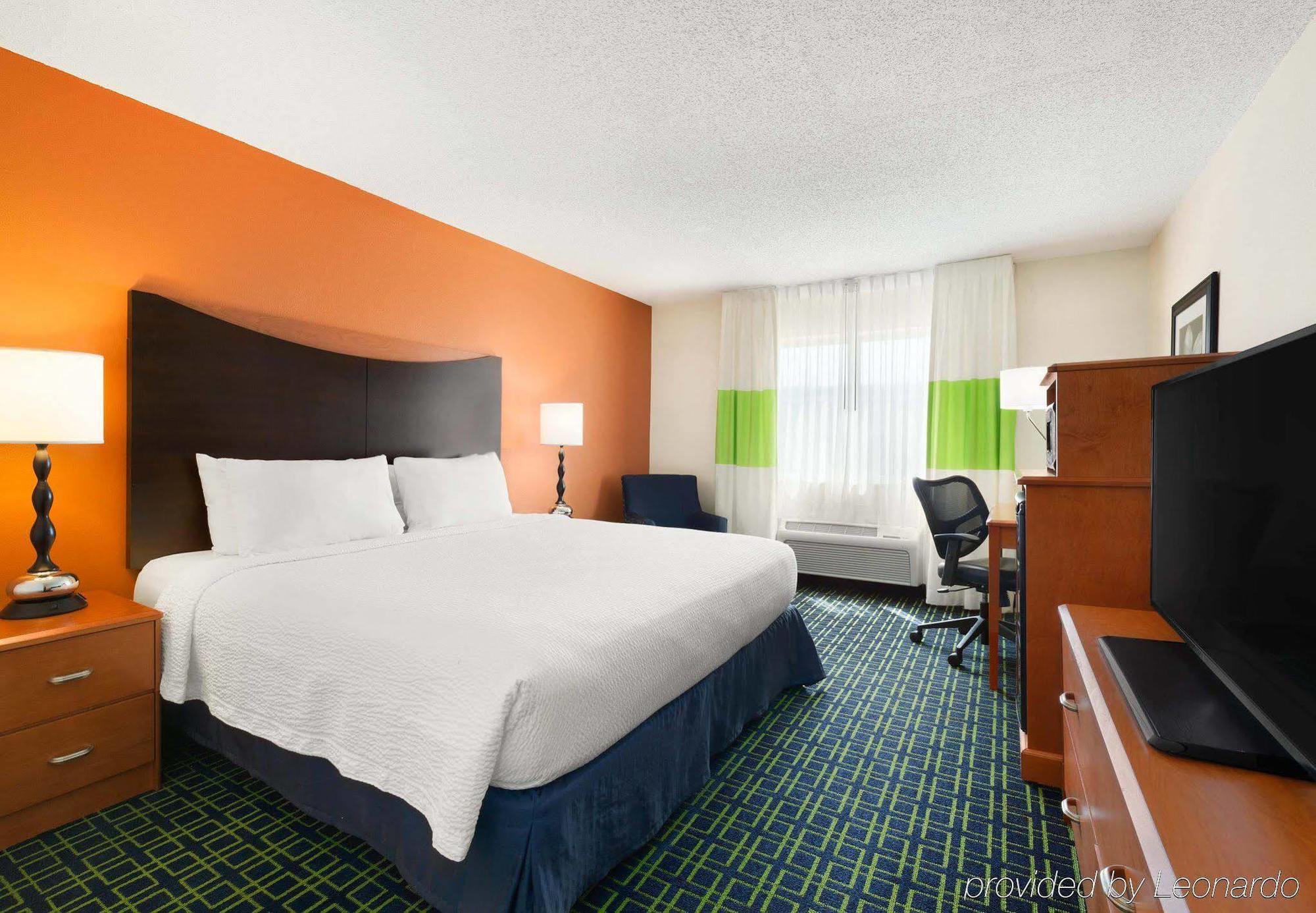 Hotel Fairfield & Quail Springs/south Edmond 3*